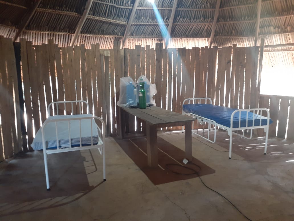 UAPIs do Xingu, instaladas nas aldeias, contam com concentradores de oxigênio, cilindros de oxigênio, EPIs e medicações.